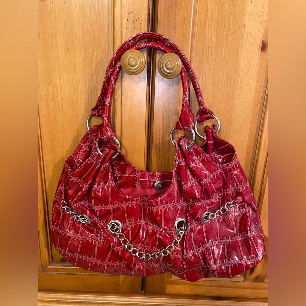 Red pleather handbag never used like new.